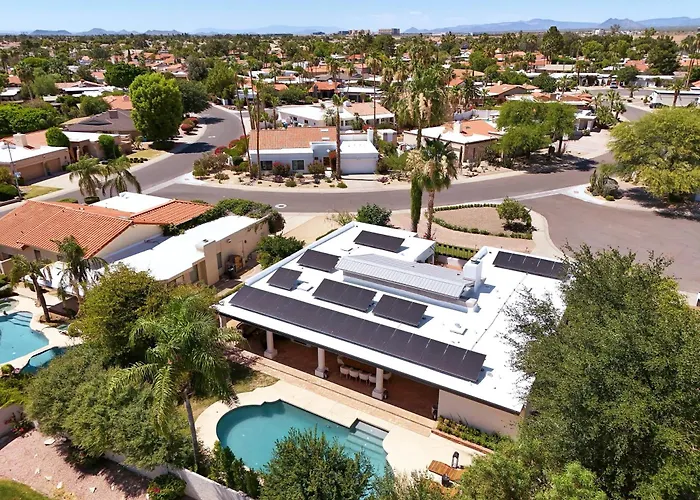 Monarch - Private Pool - Mins To Kierland Commons Ferienhaus